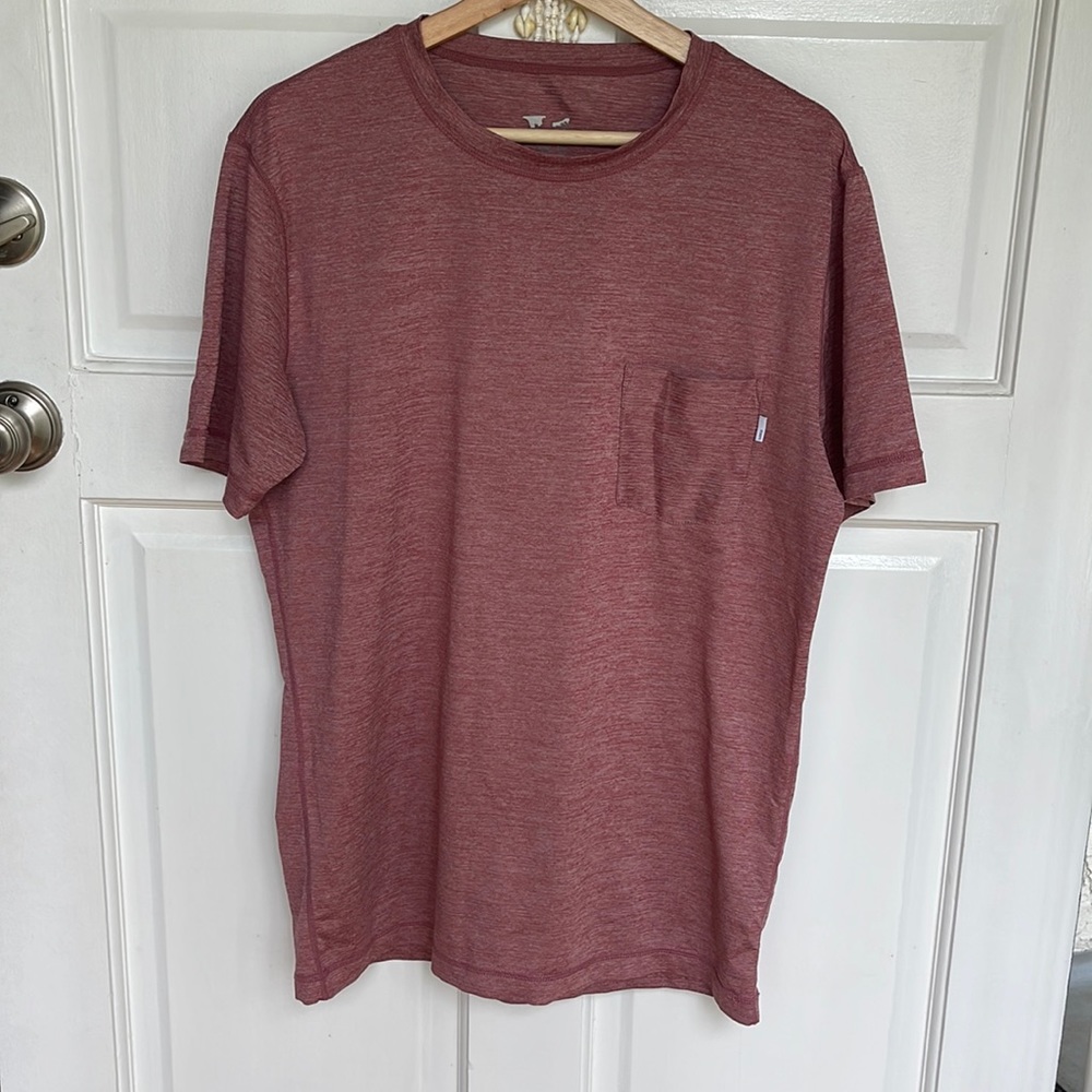 Vuori performance shirt